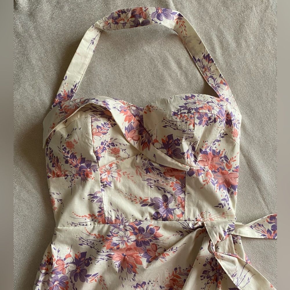 Pinup girl sarong dress 🌸 medium